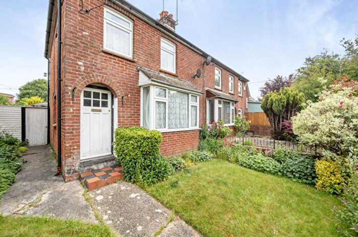 2 Bedroom Semi-Detached House For Sale In Spring Gardens, Alresford, Hampshire, SO24