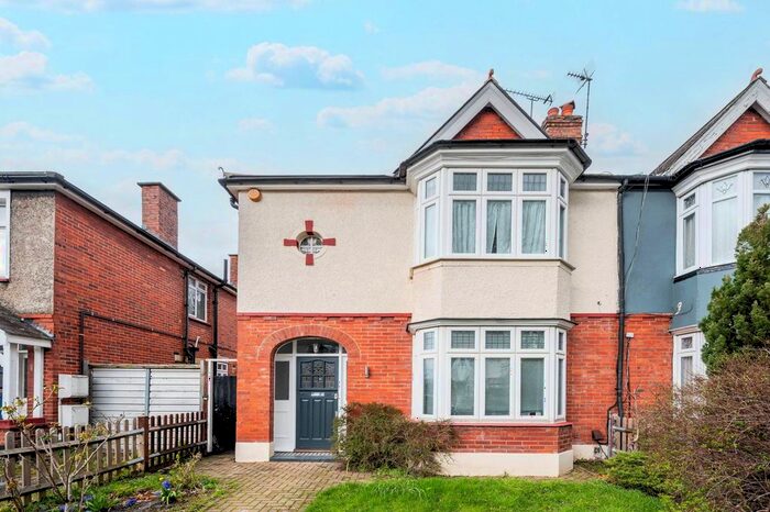 3 Bedroom Semi-Detached House To Rent In Crantock Road, Catford, London, SE6