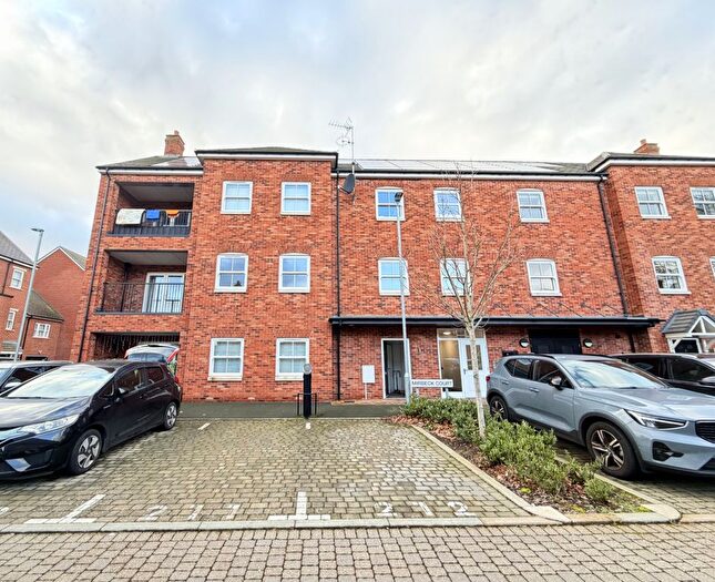 2 Bedroom Flat For Sale In Tulett Avenue, London, N20