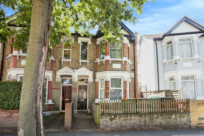 1 Bedroom Apartment To Rent In Wanlip Road, London, E13