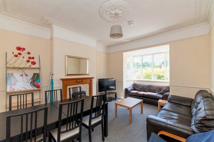 6 Bedroom Terraced House To Rent In Springbank Road, Sandyford, Newcastle Upon Tyne, NE2