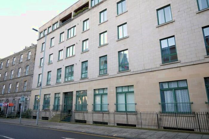 1 Bedroom Flat To Rent In East Fountainbridge, Lothian Road, Edinburgh, EH3