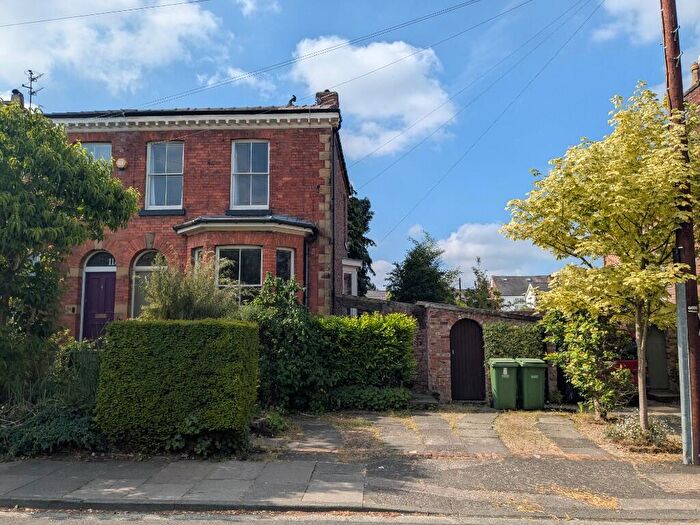 2 Bedroom Apartment To Rent In Poplar Grove, Sale, Greater Manchester, M33