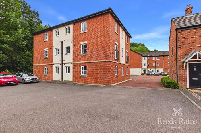 2 Bedroom Apartment To Rent In Bath Vale, Congleton, Cheshire, CW12