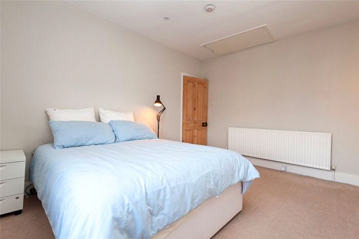 1 Bedroom Flat For Sale In Ridgway, Wimbledon Village, London, SW19