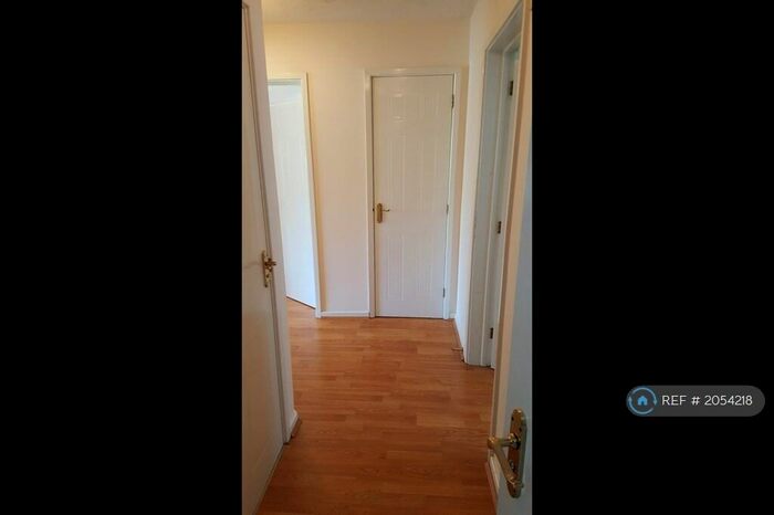 2 Bedroom Flat To Rent In Grindle Road, Longford, Coventry, CV6