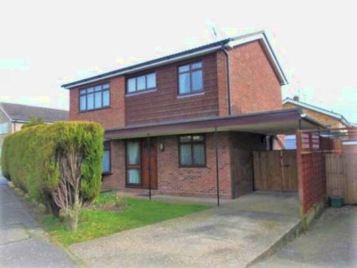 6 Bedroom Detached House To Rent In Tangerine Close, Colchester, Essex, CO4