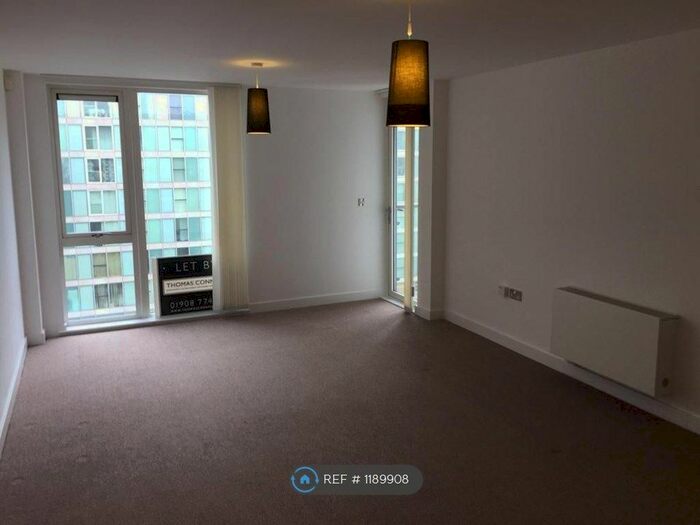 2 Bedroom Flat To Rent In Dakota House, Milton Keynes, MK9