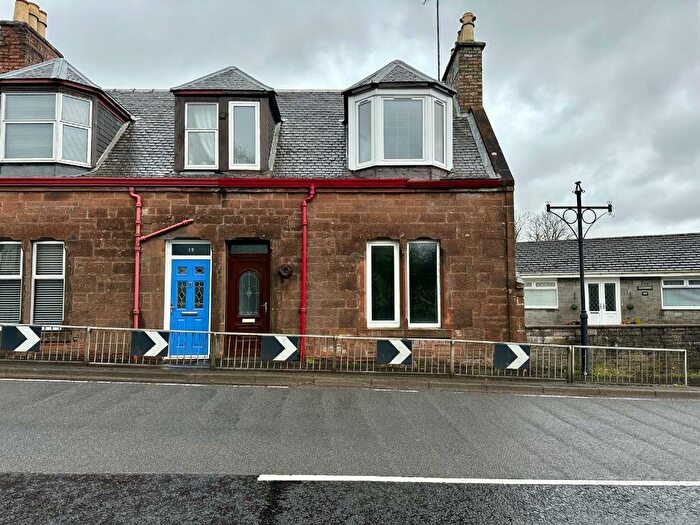 3 Bedroom End Of Terrace House For Sale In Burnock Street, Ochiltree, KA18