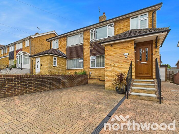 3 Bedroom Semi-Detached House For Sale In Highfield Road, Willesborough, Ashford, TN24