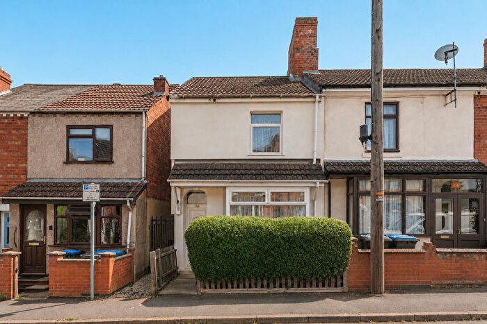 3 Bedroom End Of Terrace House For Sale In Oxford Street, Rugby, CV21