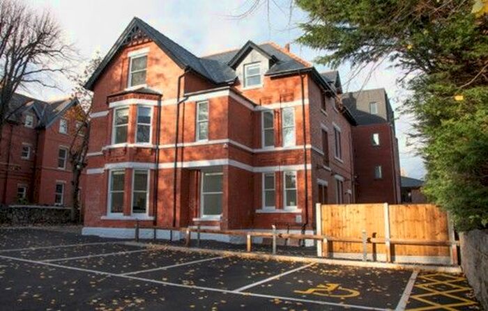 1 Bedroom Flat To Rent In Pwllycrochan Ave, Colwyn Bay, LL29