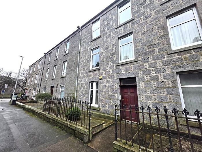 1 Bedroom Flat To Rent In Summerfield Terrace, City Centre, Aberdeen, AB24