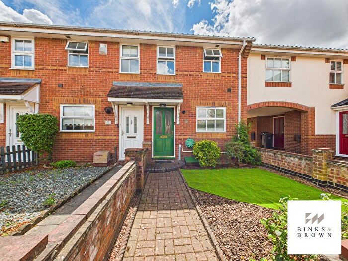 2 Bedroom End Of Terrace House For Sale In Warwick Place, Langdon Hills, Basildon, Essex, SS16