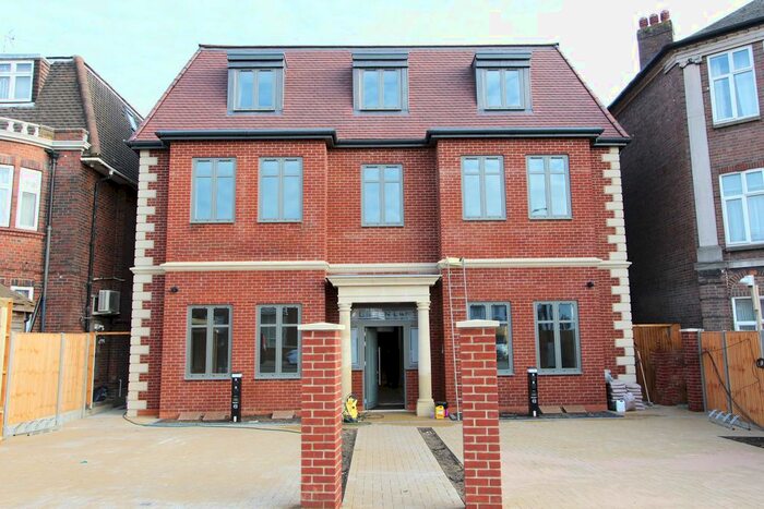 1 Bedroom Flat To Rent In Green Lane, London, NW4