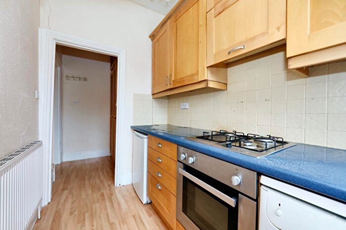 1 Bedroom Flat For Sale In First Floor Flat, Lawn House, Lawn Road, Stafford, Staffordshire, ST17