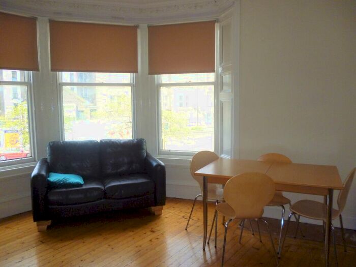 3 Bedroom Flat To Rent In Morgan Street, East End, Dundee, DD4