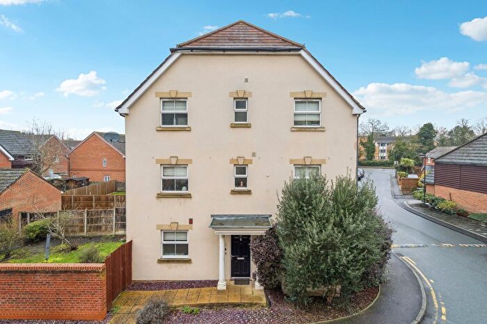 4 Bedroom Town House For Sale In Benjamin Lane, Wexham, Slough, SL3