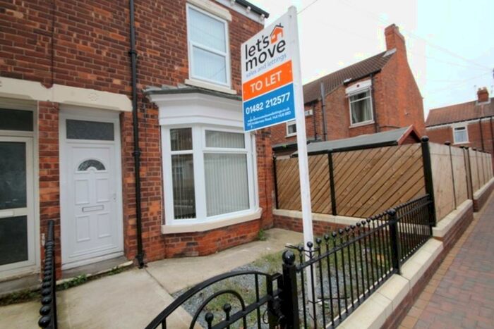 2 Bedroom Terraced House To Rent In Ivydene Villas, Estcourt St, Hull, HU9
