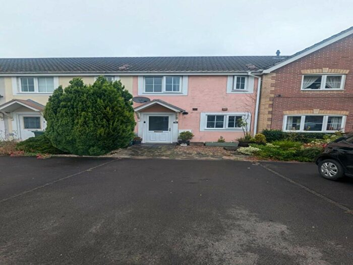2 Bedroom House To Rent In Bluebell Drive, Llanharan, Pontyclun, CF72