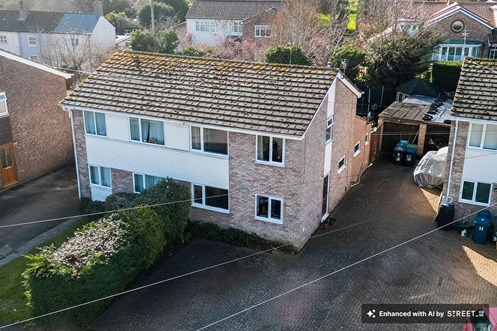 3 Bedroom Semi-Detached House For Sale In Priory Avenue, Swavesey, CB24