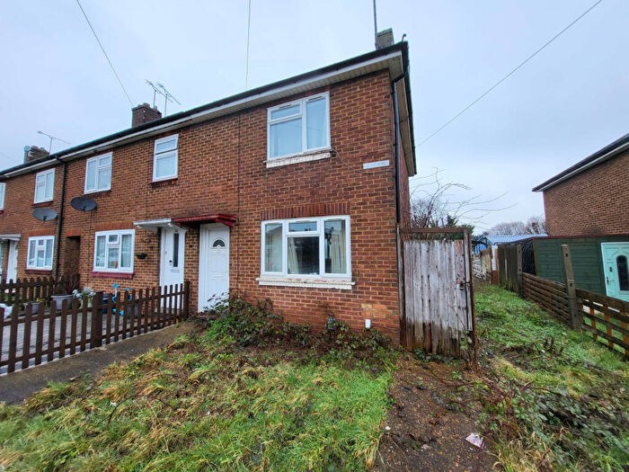 2 Bedroom End Of Terrace House For Sale In Luton, LU3
