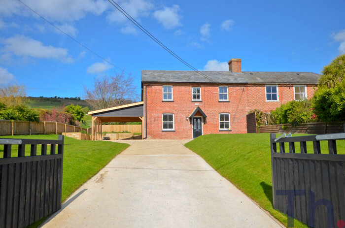 3 Bedroom Semi-Detached House For Sale In Chillerton, Newport, Isle Of Wight, PO30