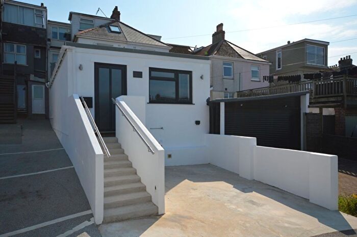1 Bedroom Detached Bungalow To Rent In Mount Wise, Newquay, TR7