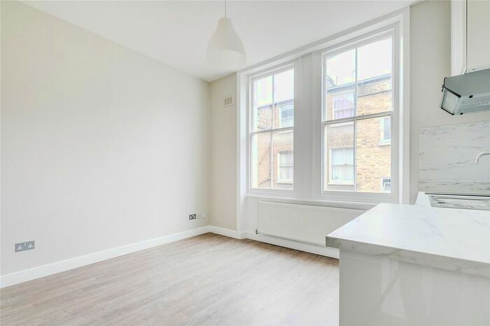 Studio To Rent In Castletown Road, London, W14
