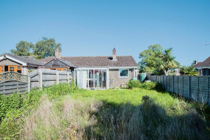 2 Bedroom Semi-Detached Bungalow For Sale In Millbrook Close, Child Okeford, Blandford Forum, DT11