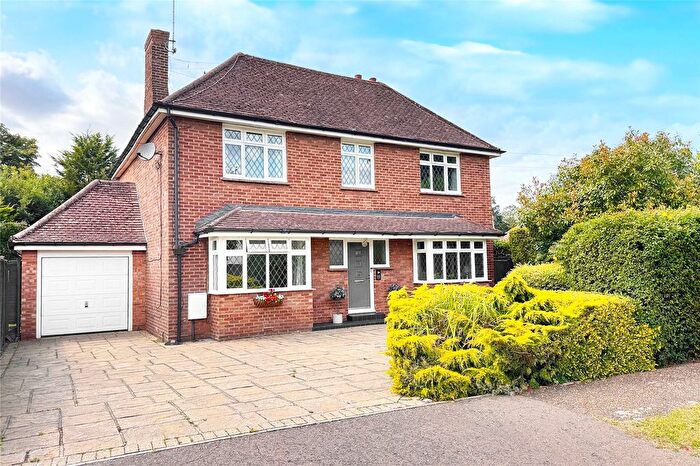 4 Bedroom Detached House For Sale In Mill Road Avenue, Angmering, West Sussex, BN16