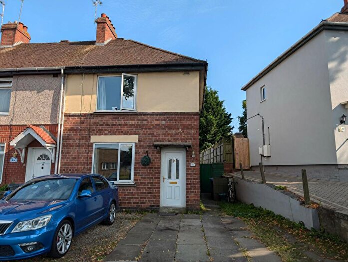 2 Bedroom End Of Terrace House To Rent In Millers Road, Warwick, CV34