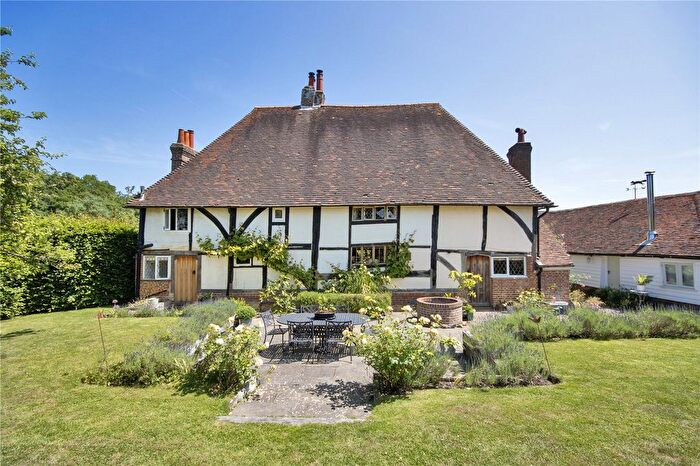 4 Bedroom Detached House For Sale In Hastings Road, Rolvenden, Cranbrook, Kent, TN17