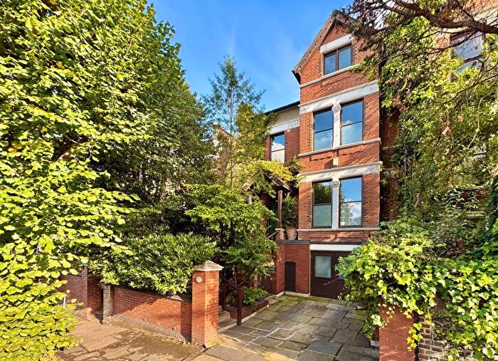 6 Bedroom Property For Sale In Wolseley Road, Crouch End, N8