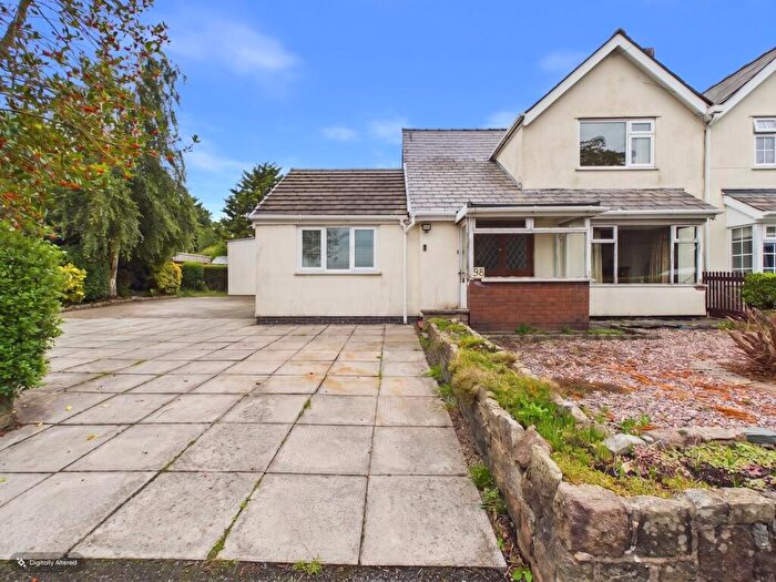 4 Bedroom Semi-Detached House For Sale In Brick Kiln Lane, Rufford, L40
