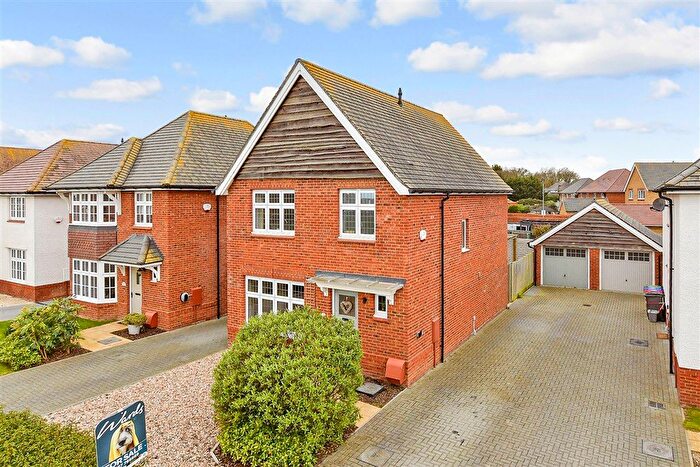 3 Bedroom Detached House For Sale In Hoplands Road, Canterbury, Kent, CT3