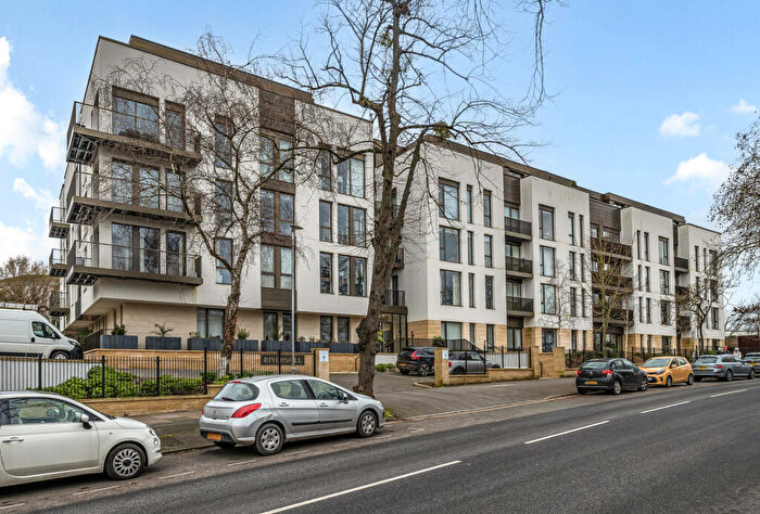 1 Bedroom Apartment For Sale In Rivershill, St Georges Road, Cheltenham, GL50