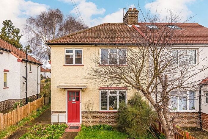 1 Bedroom Maisonette To Rent In Fielding Avenue, Twickenham, TW2