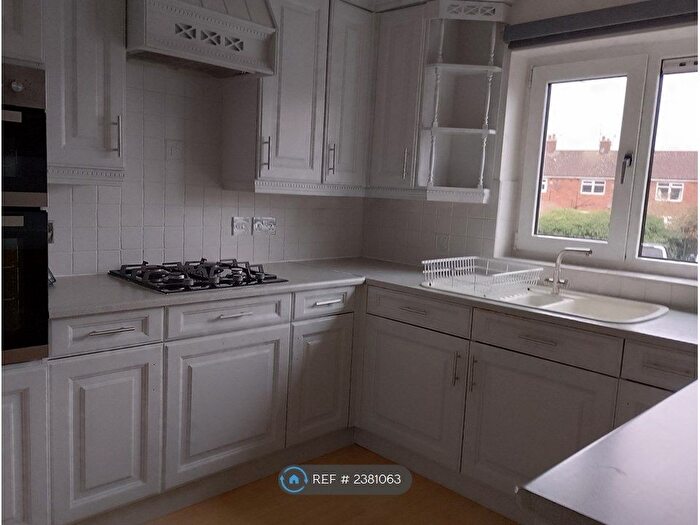 2 Bedroom Flat To Rent In Langford Lane, Burley In Wharfedale, Ilkley, LS29