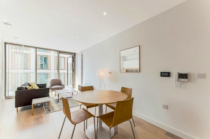 1 Bedroom Flat To Rent In Windlass House, Royal Wharf, Docklands, E16