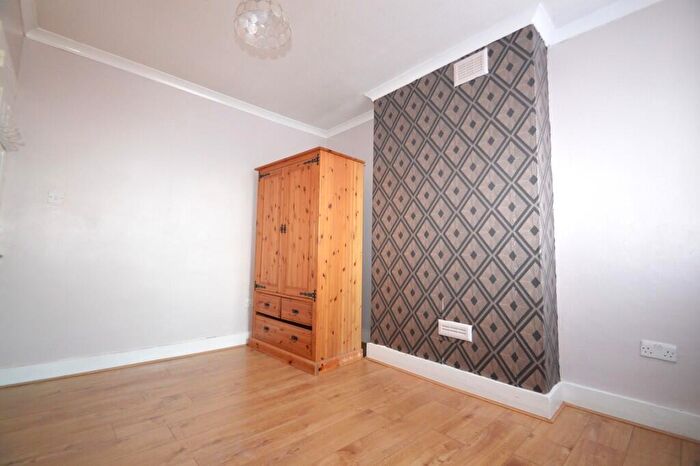 6 Bedroom Terraced House To Rent In Benares Road, London, SE18