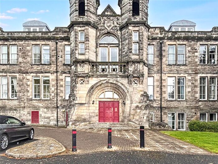 2 Bedroom Flat For Sale In Skibo Court, Dunfermline, Fife, KY12