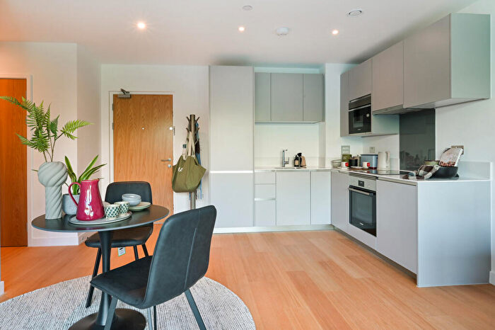 1 Bedroom Apartment To Rent In Approach House, Tottenham Hale London, N17