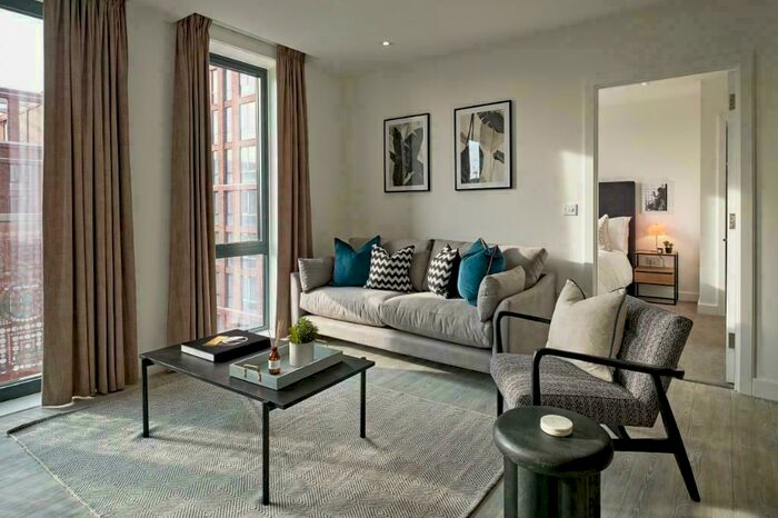 2 Bedroom Apartment To Rent In Upper Wharf Street, Manchester, Greater Manchester, M5
