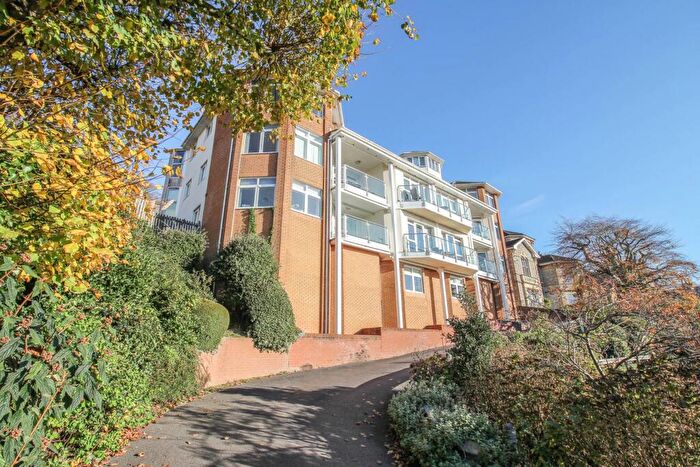 2 Bedroom Apartment For Sale In **hillside Gated Development**huge Price Drop**must Be Sold**, BS23