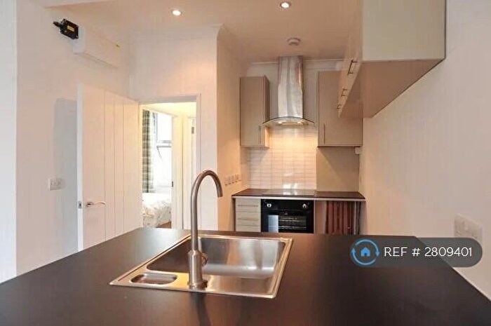 1 Bedroom Flat To Rent In Stoke Newington Common, London, N16