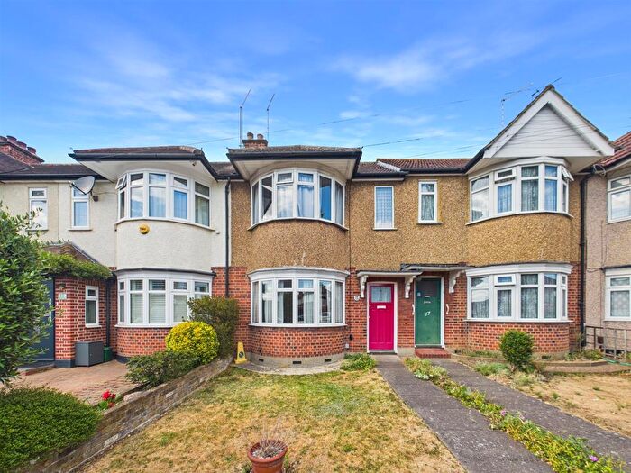 3 Bedroom Terraced House For Sale In Tiverton Road, Ruislip, HA4