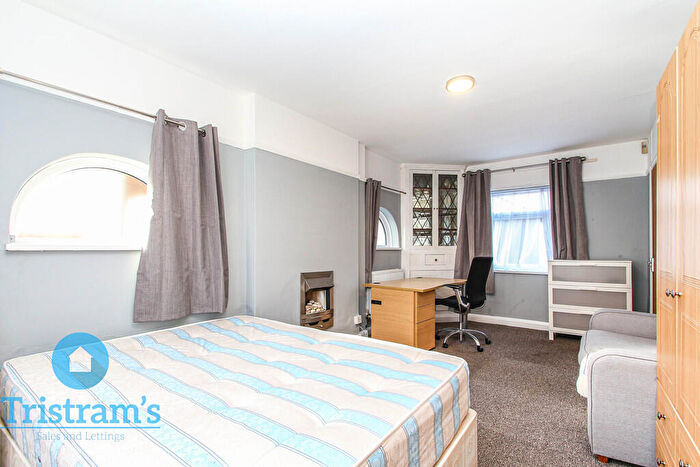 1 Bedroom Semi-Detached House To Rent In Room, Boundary Road, Beeston, NG9