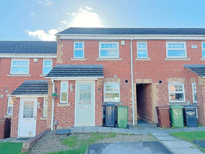 2 Bedroom Terraced House For Sale In Swinnow Close, Bramley, Leeds, LS13