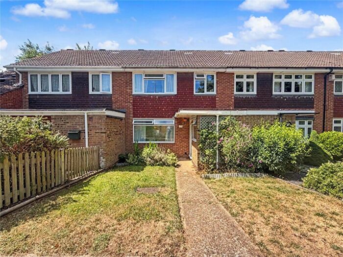 3 Bedroom Terraced House For Sale In Otterham Quay Lane, Rainham, Kent, ME8